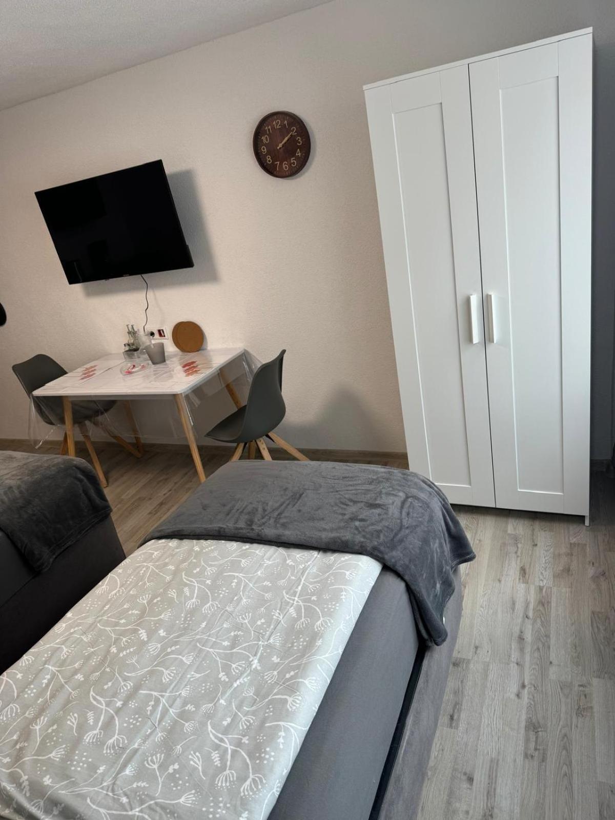 Heidenheim Unterkunft Esterno foto